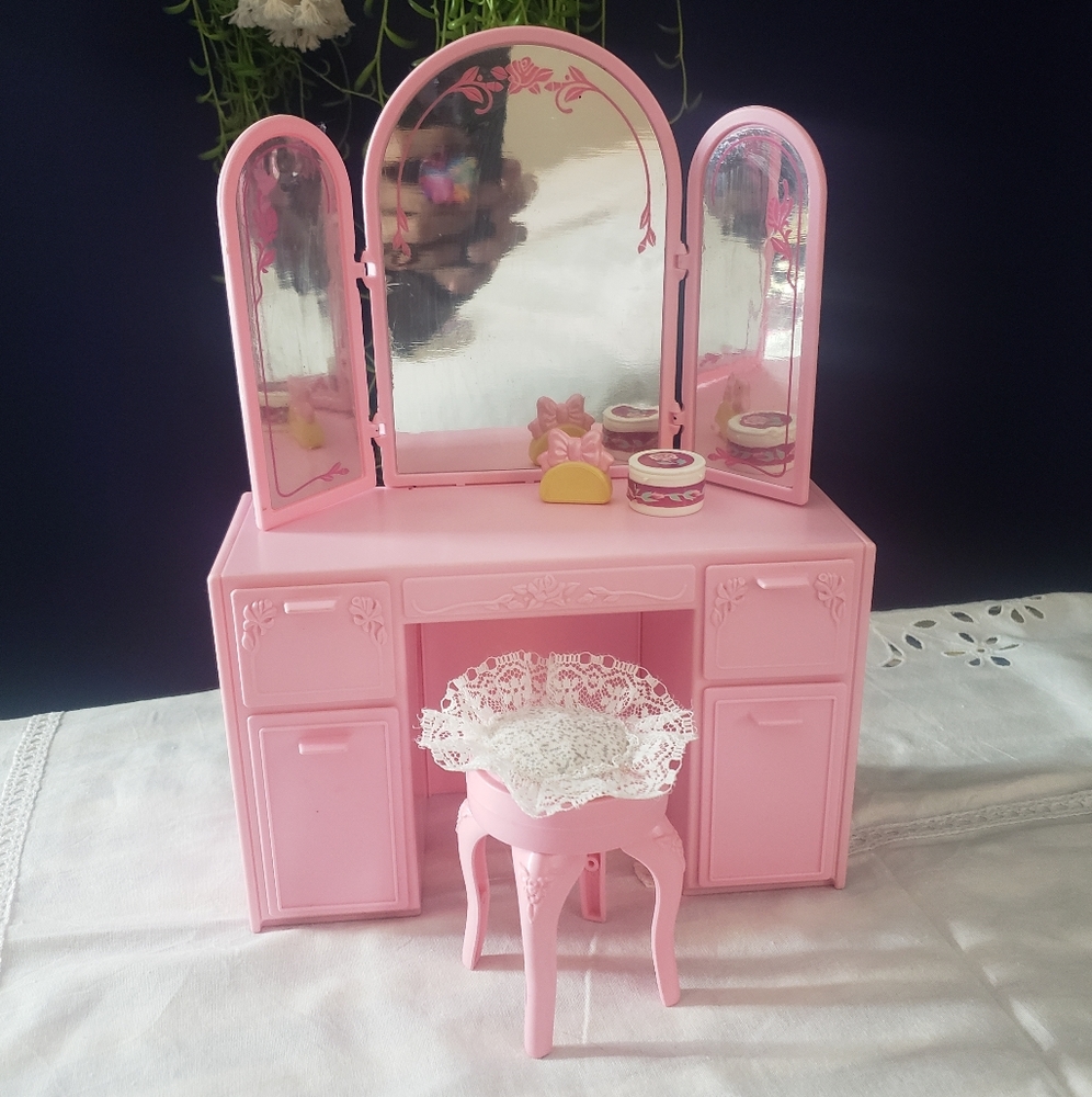 Barbie Sweet Roses Vanity & Nightstand Furniture